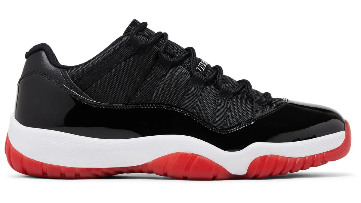 Jordan 11 Retro Low Bred (2025) – Sole Stadium display picture 2